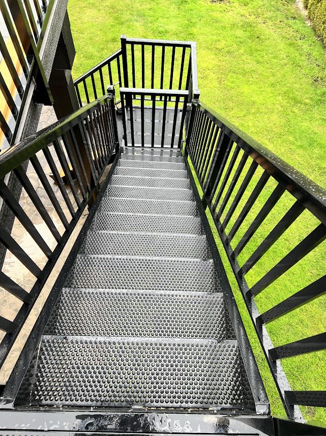 Spindle Railings